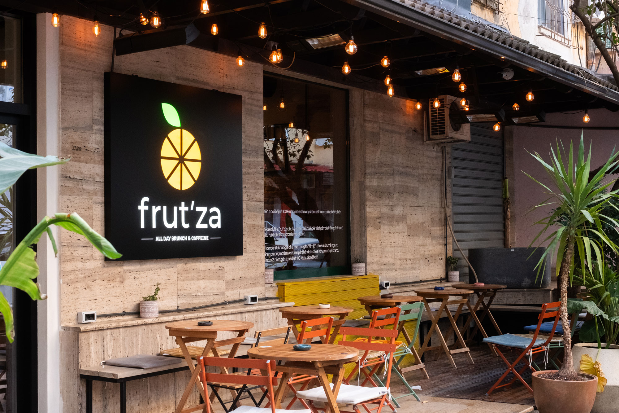 'Frut'za Bllok - Specialty Coffee • All Day Brunch • Fresh Juices, location photo